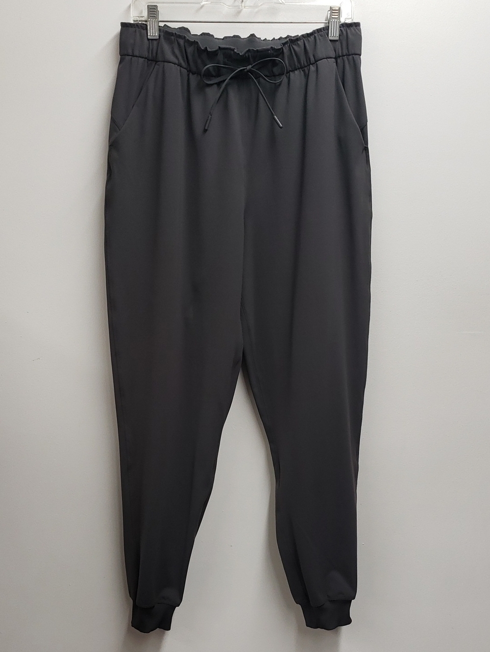 Lululemon Stretch High Rise Jogger Luxtreme Nulu Sweat Wicking Women's Size 10